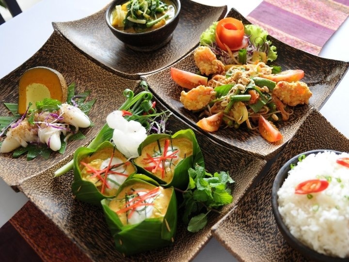 attraction-Where to eat in Kampong Chhnang Food 2.jpg
